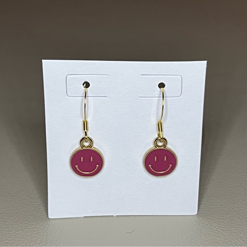 Smiley Face Charm Earrings - 18k Gold Plated